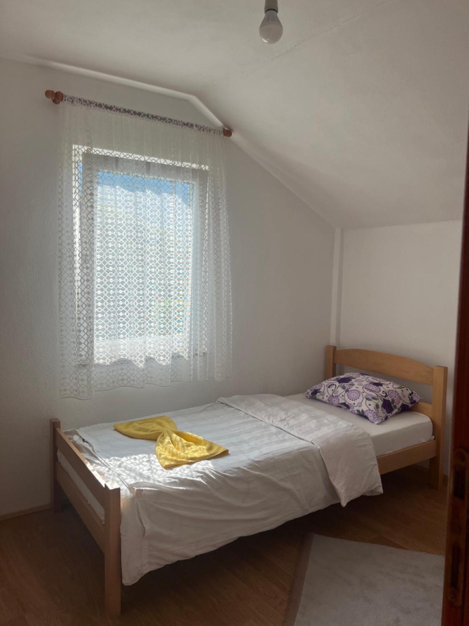 Guest House Kollata Vuthaj エクステリア 写真