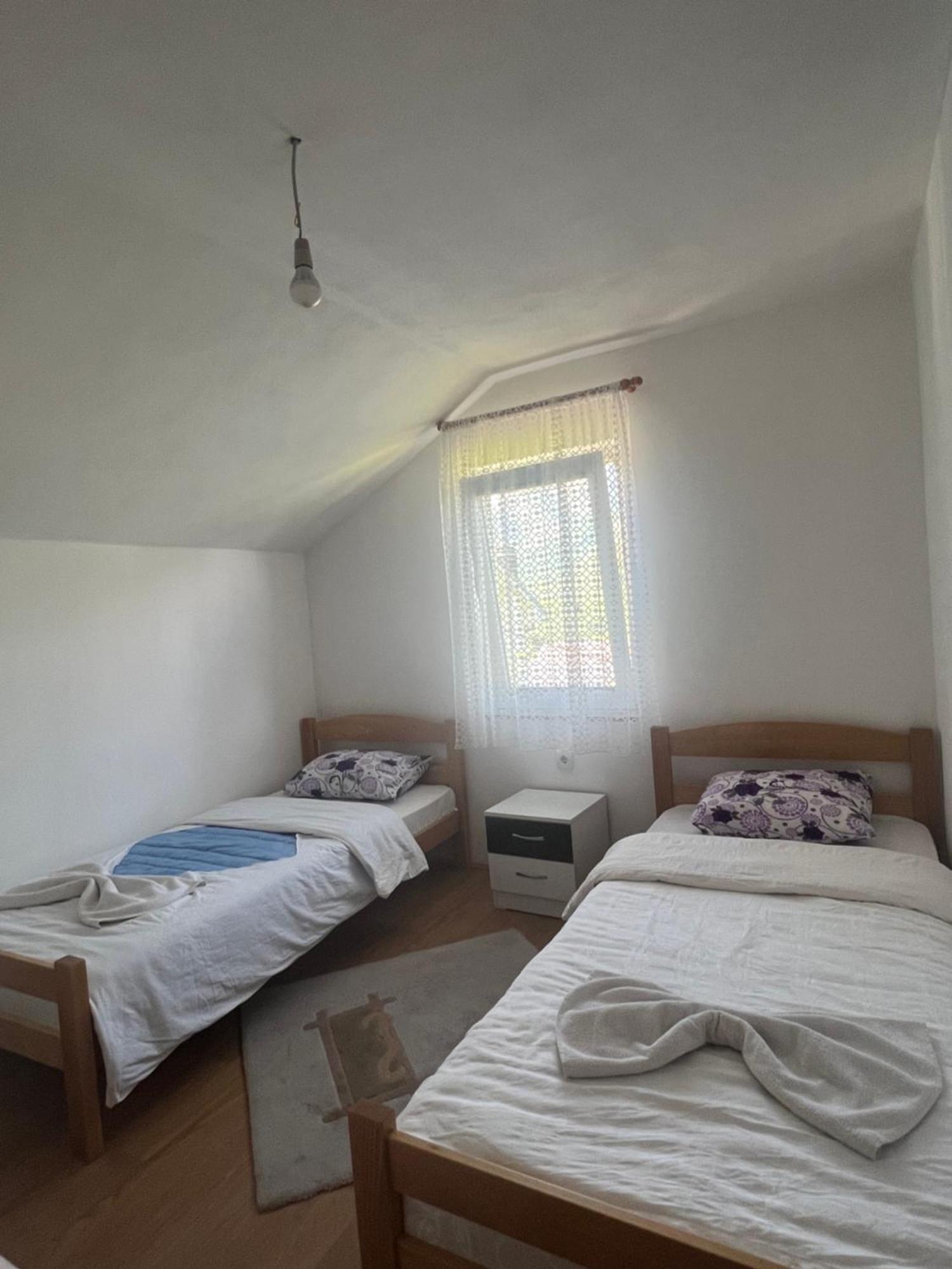 Guest House Kollata Vuthaj エクステリア 写真