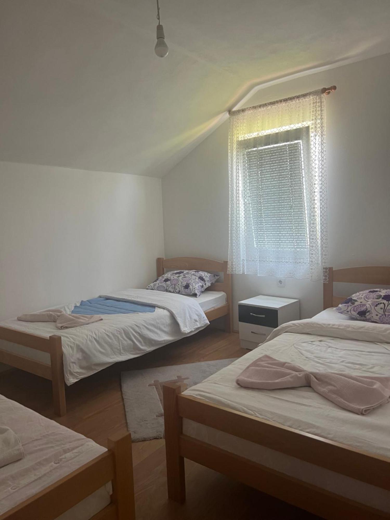 Guest House Kollata Vuthaj エクステリア 写真