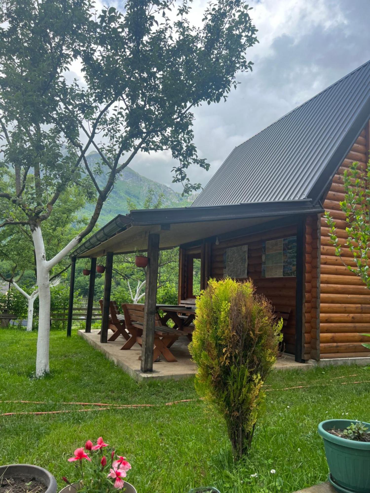 Guest House Kollata Vuthaj エクステリア 写真